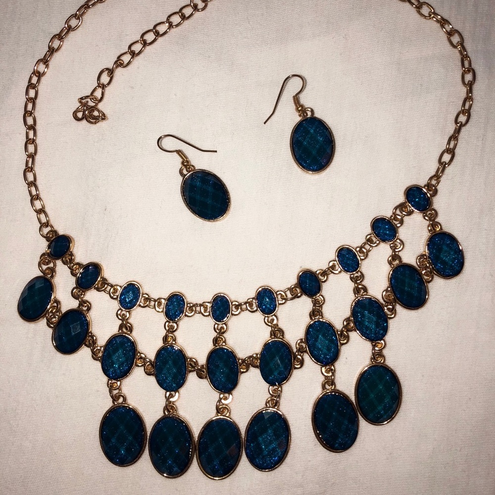 Necklace and earring bundle